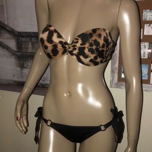 Leopard VS Bikini Top and Black Bottom 🖤